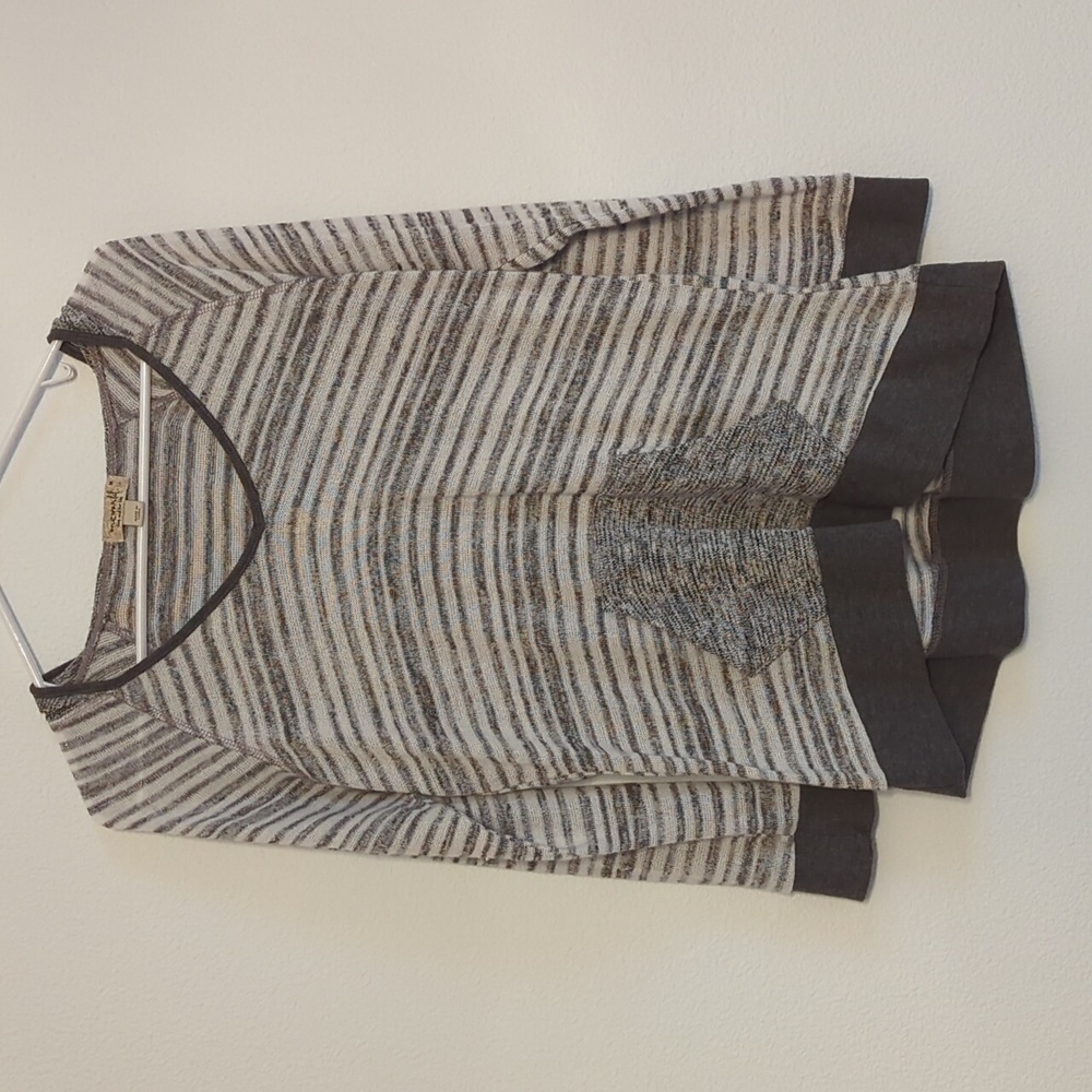 One World Long sleeve shirt medium